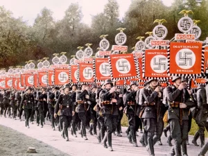Nazi Almanyası Neden Üçüncü Reich Olarak Adlandırıldı?